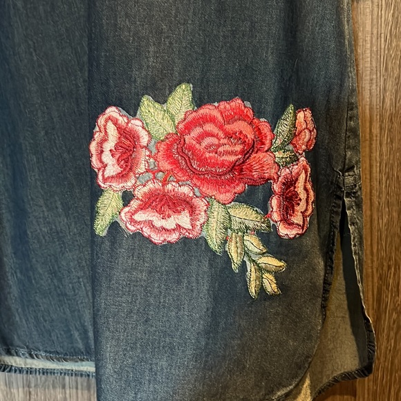 Speed Control Denim Chambray Rose T Shirt Dress - Picture 3 of 7